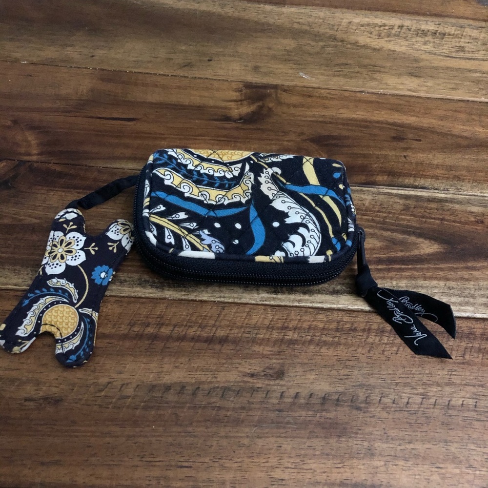 Vera Bradley earphones case